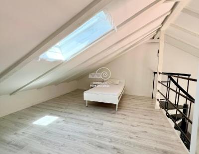 BRAČ, SUTIVAN – renovierte Zweizimmerwohnung im Zentrum, 70 m2 + 50 m2 Terrasse