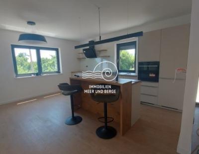 MATULJI - 120M2 - AUSGEZEICHNETE LAGE